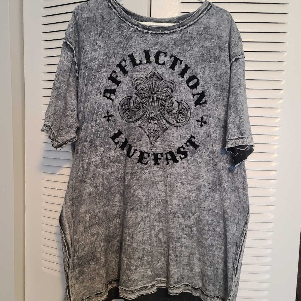 AFFLICTION TSHIRT